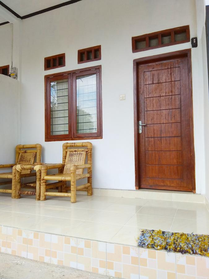 Nanda Homestay Kuta  ภายนอก รูปภาพ