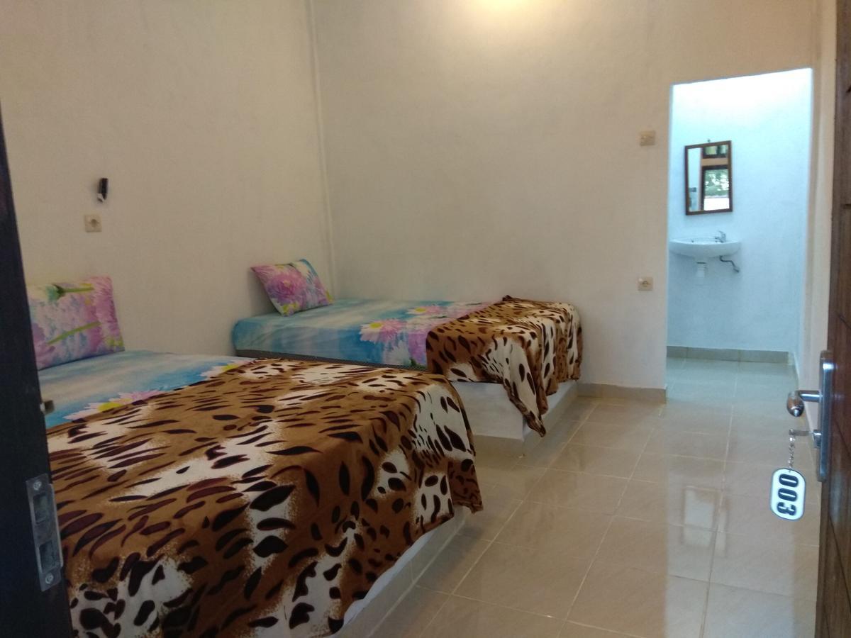 Nanda Homestay Kuta  ภายนอก รูปภาพ