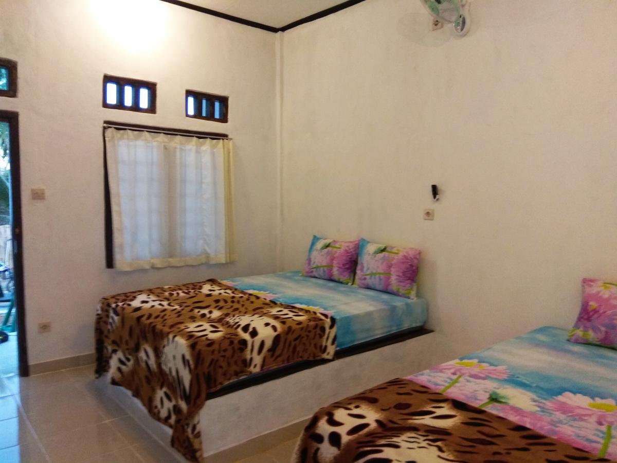 Nanda Homestay Kuta  ภายนอก รูปภาพ